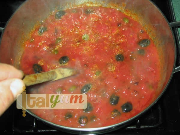 Octopus in tomato sauce (Polpo in salsa di pomodoro) | Seafood recipes