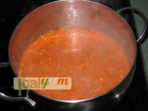 Variation on Spaghetti Bolognese sauce (Ragù alla bolognese) | Meat Recipes