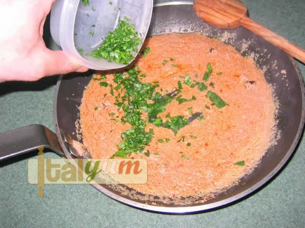 Hot bottarga sauce | Top tips
