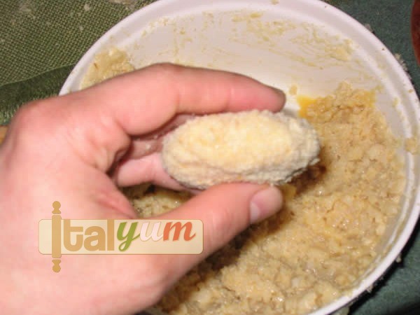 Rice croquettes (Polpette di riso) | Risotto recipes